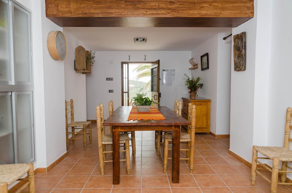 Villa Cortijo Cabrilla Periana Zimmer foto